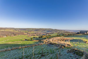 The Long Causeway Brearley